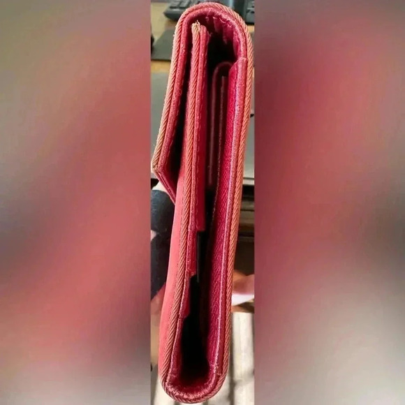 SALE Prada Tessuto Red Vinyl & Leather Tri-Fold Wallet w/Authenticity Card GUC - Picture 3 of 10